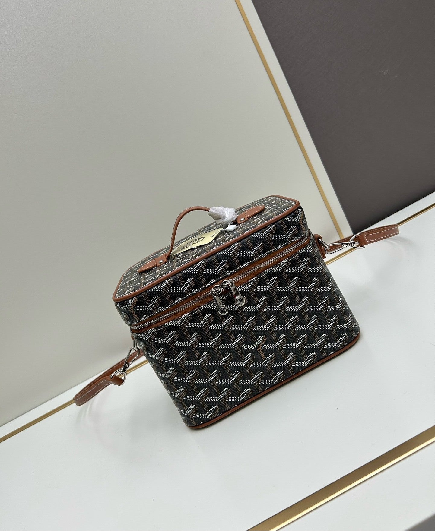 Collection Goyard – Vanity Bag Bandoulière Motif Goyardine (21×15×14 cm)