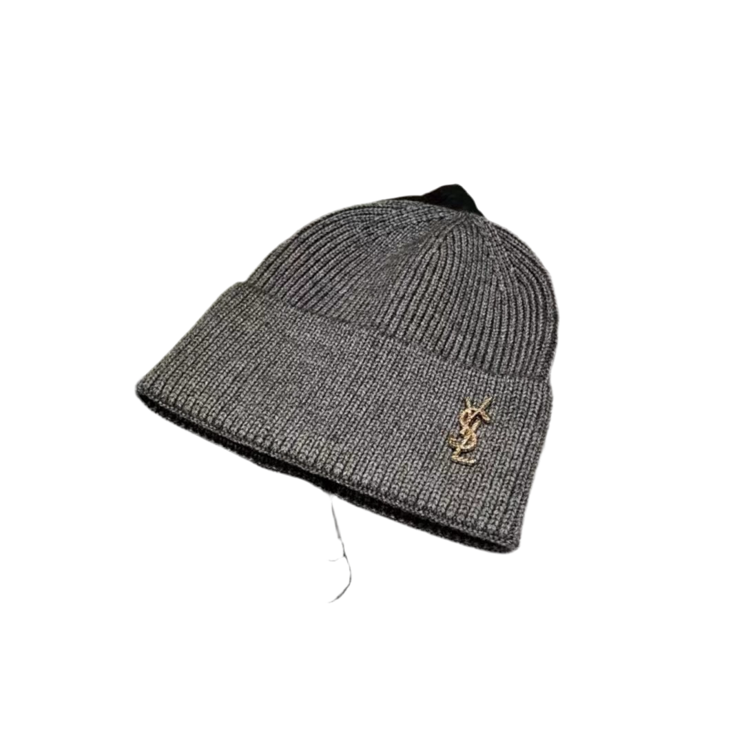 Bonnet YSL gris côtelé avec logo brodé