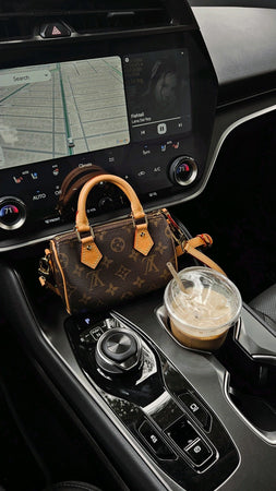 Louis Vuitton – Sac Nano Speedy en toile Monogram