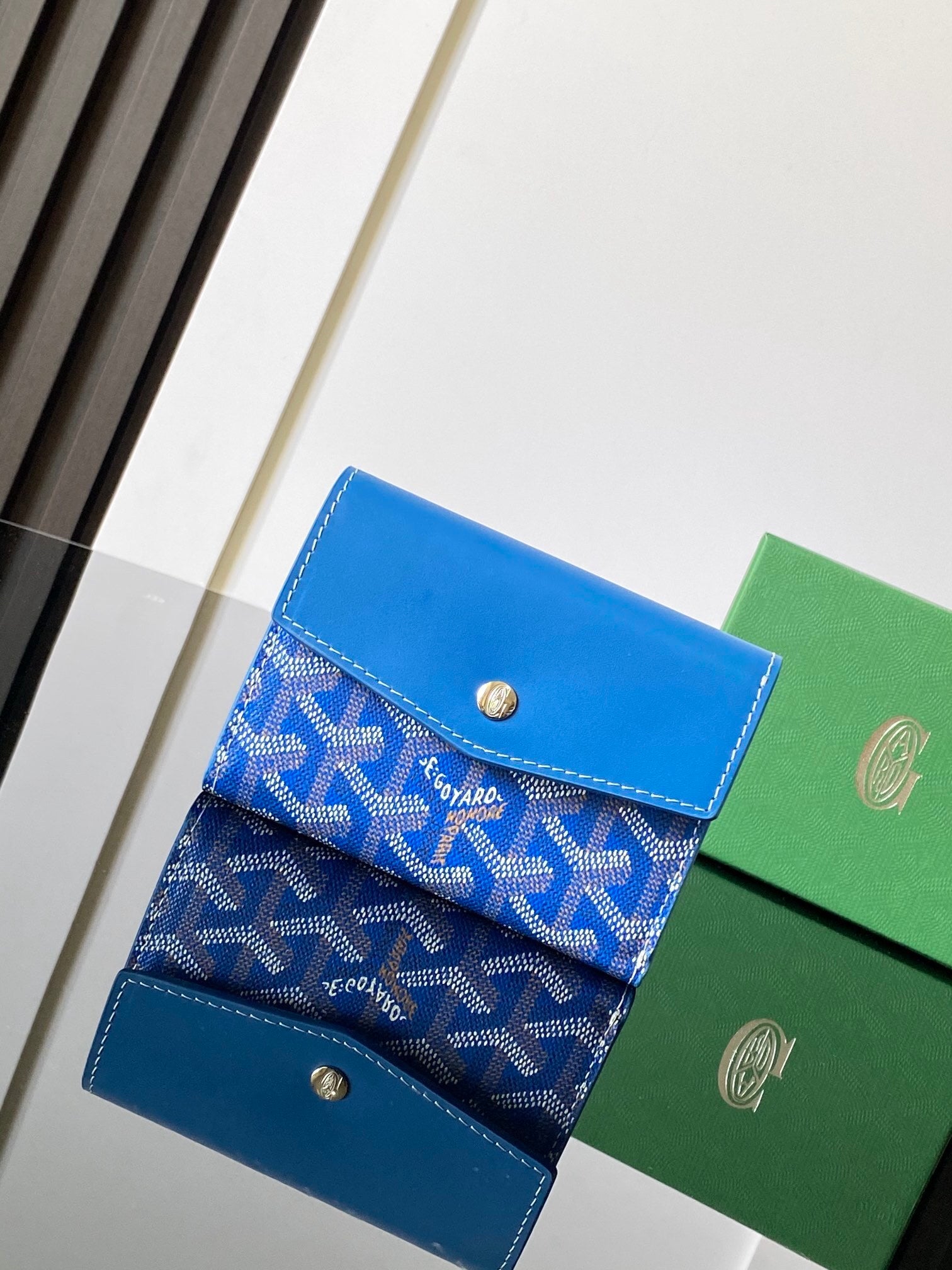 Collection de Porte-Cartes Goyard – Palette Élégante et Iconique