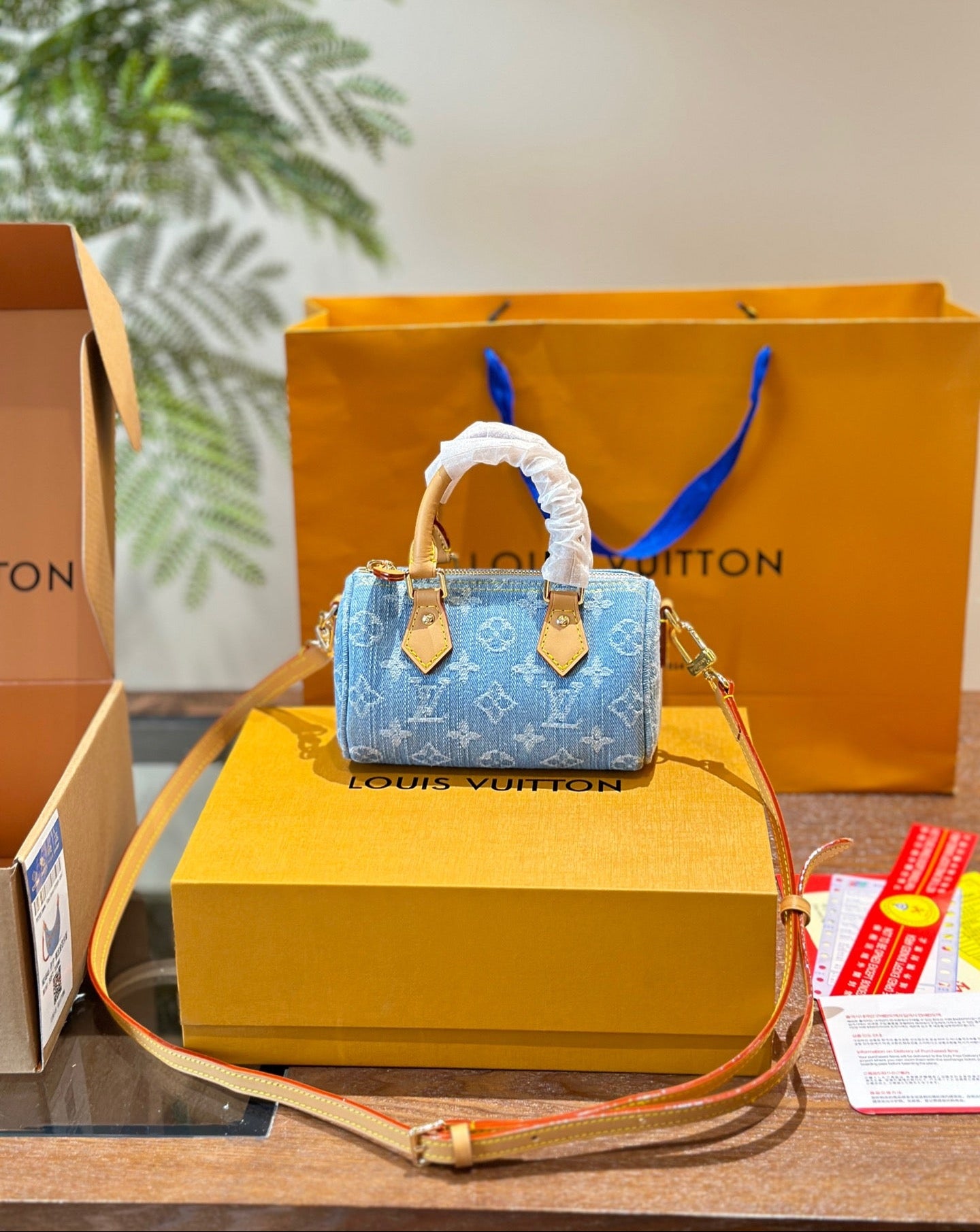 Sac Louis Vuitton Mini Speedy en toile denim monogramme – Bandoulière